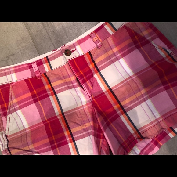 All shorts 2 for $25 🩳 - Picture 2 of 3